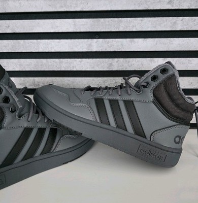 Adidas Hoops 3.0 Mid Lifestyle Basketball Classic Fur Lining Winterized Schuh