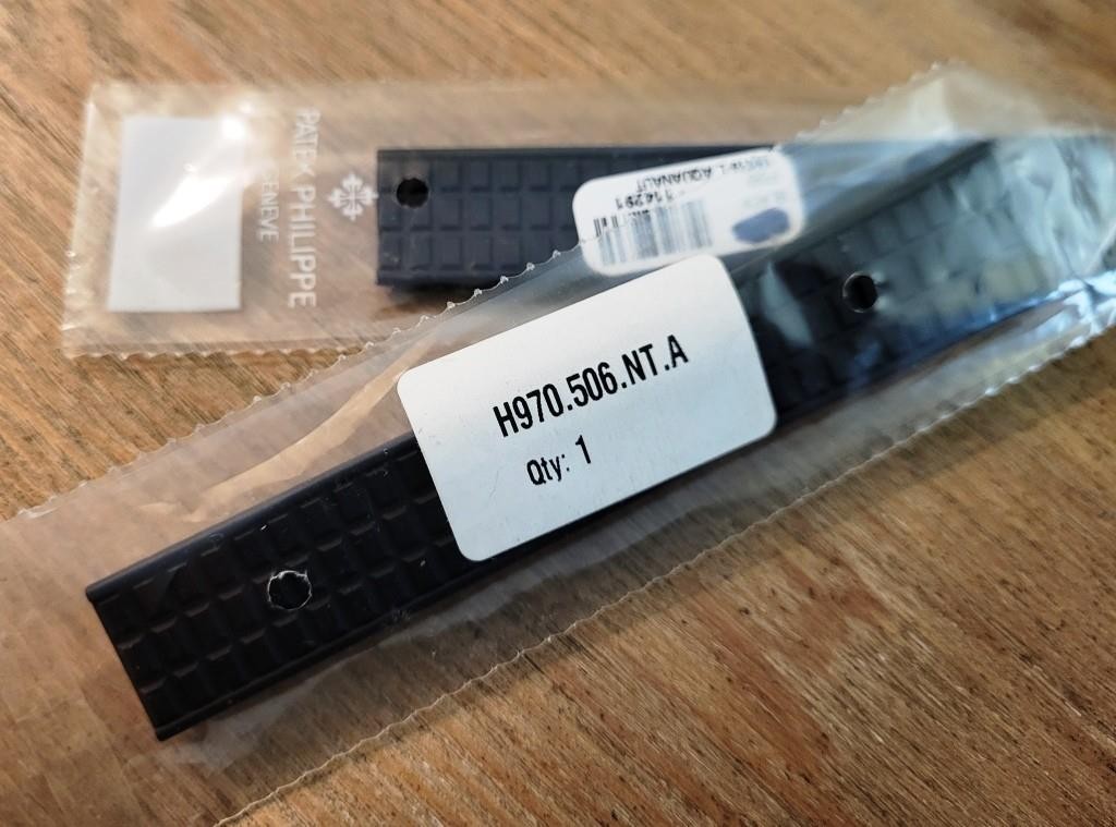 ORIGINAL Patek Philippe Aquanaut BLACK Strap 19mm x 16mm. NEW in Patek Package