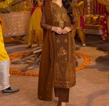 Embriodered 3 Piece Party Wear shalwar Qameez Suit for Women by Asim Jofa