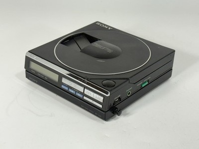 Sony Discman D-7 Portable CD Player with BP-200 Battery Pack