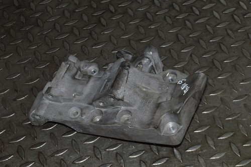 BMW 5 F10 530d 2011 Lichtmaschinenhalterung 8506863 12245434