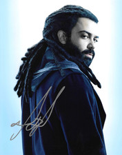 * DAVEED DIGGS * signed 8x10 photo * SNOWPIERCER * COA *
