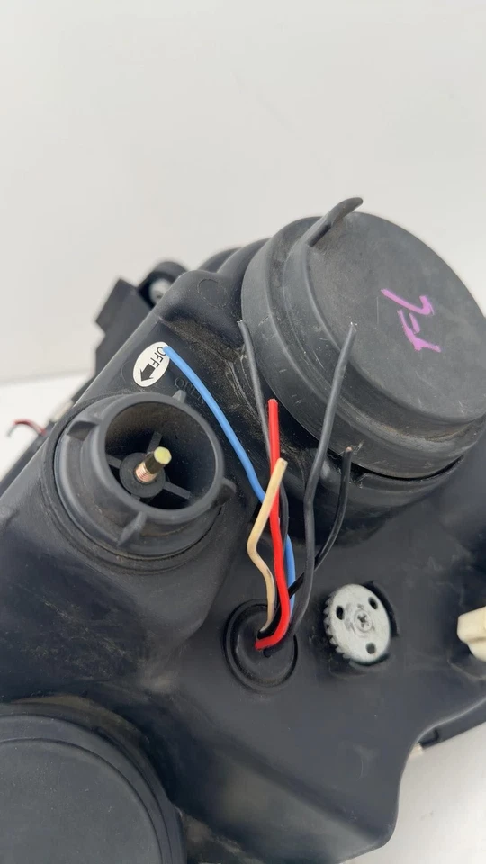 01 02 Conjunto de faros izquierdo mercedes clase c mercedes mercedes-benz Foto 4 de 4