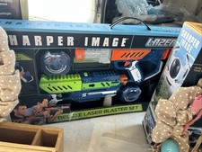 Sharper Image Deluxe Laser Blaster Set Lazer Conquest Laser Tag Toy