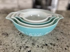 Vintage Pyrex Amish Butterprint Cinderella Mixing Bowls Turquoise/White 4pc Set