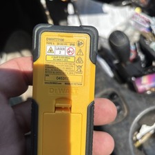 Laserowy pomiar odległości DEWALT DWHT77100