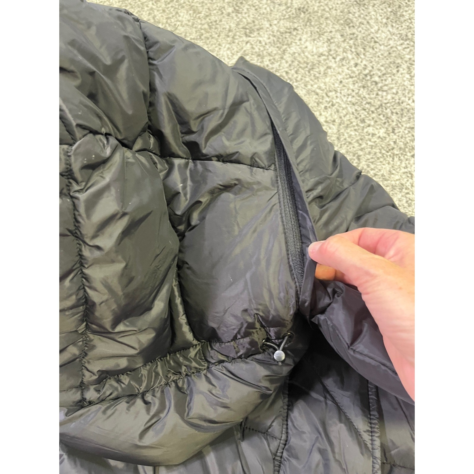 BCBGeneration Premium Performance Black Puffer Ja… - image 11