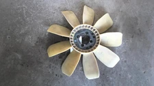 Used Engine Cooling Fan Blade fits: 2001 Chevrolet Silverado 1500 pickup 6.0 Gra