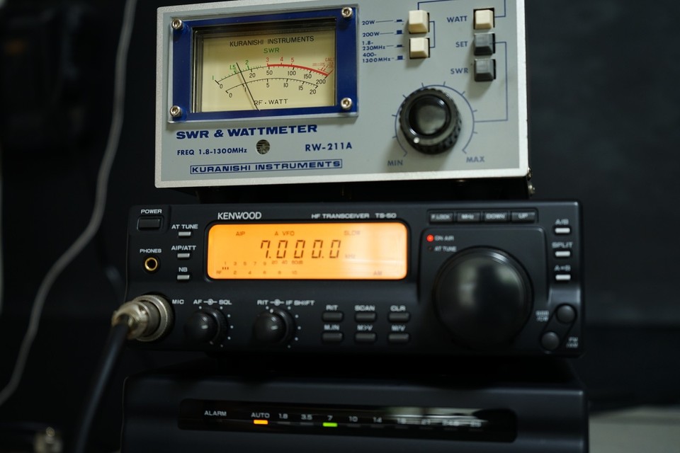 Kenwood TS-50S HF Transceiver w/ AT-50 Auto Tuner Tested Working Ham ...