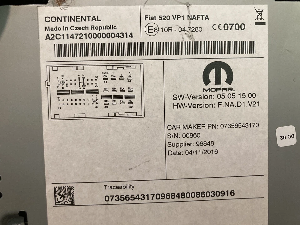 Jeep Renegade Radio 2015-2018 pantalla OEM 07356543170 brújula Foto 2 de 4