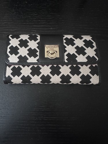 Spartina Black/White Flip Lock Wallet NWOT