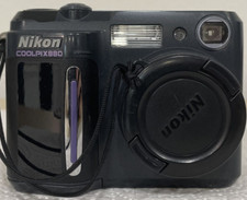Nikon Coolpix 880 3.3 MP Digital Camera - WORKS, PLEASE READ DESCRIPTION