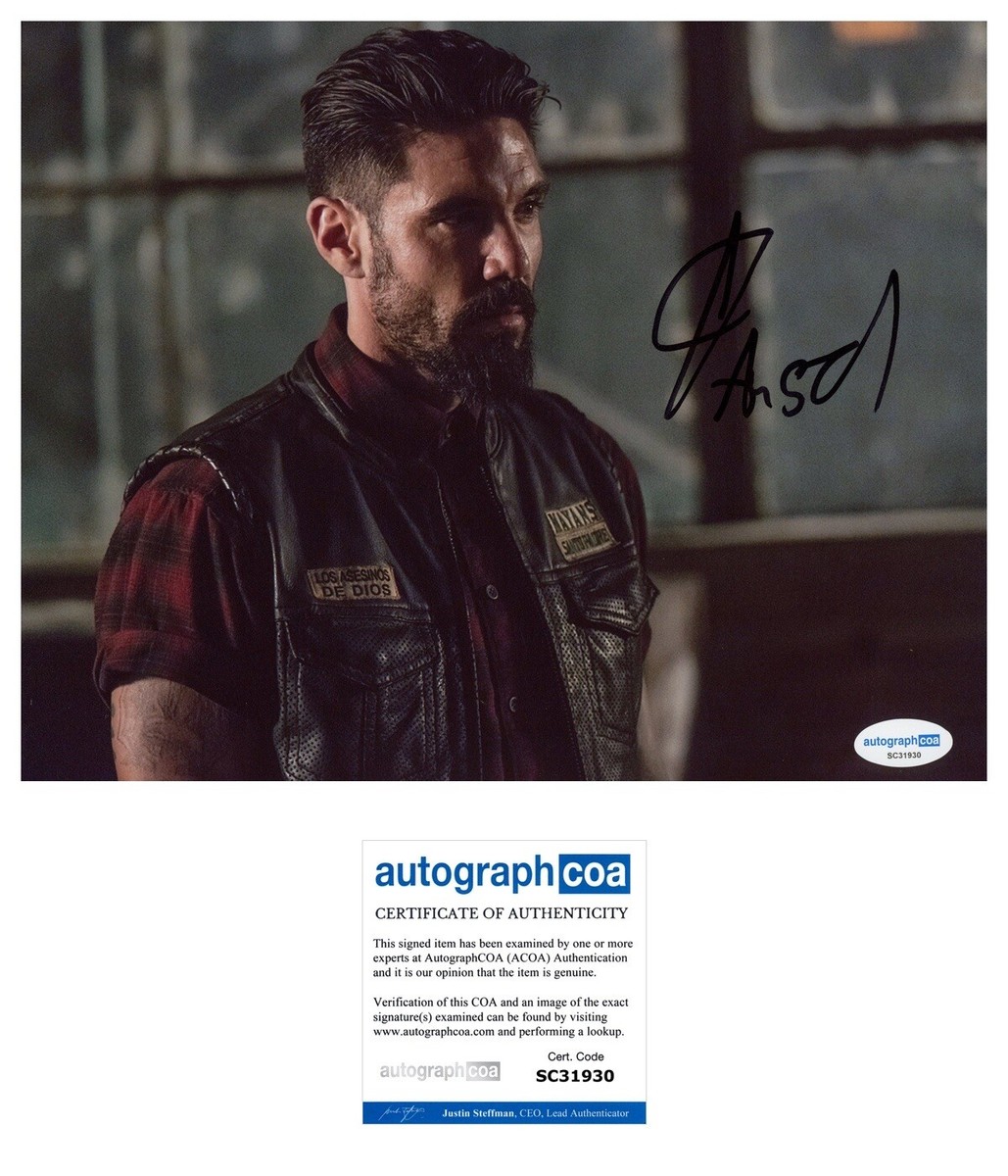 Clayton Cardenas 'Mayans 'Angel Reyes' 8x10 Photo Signed