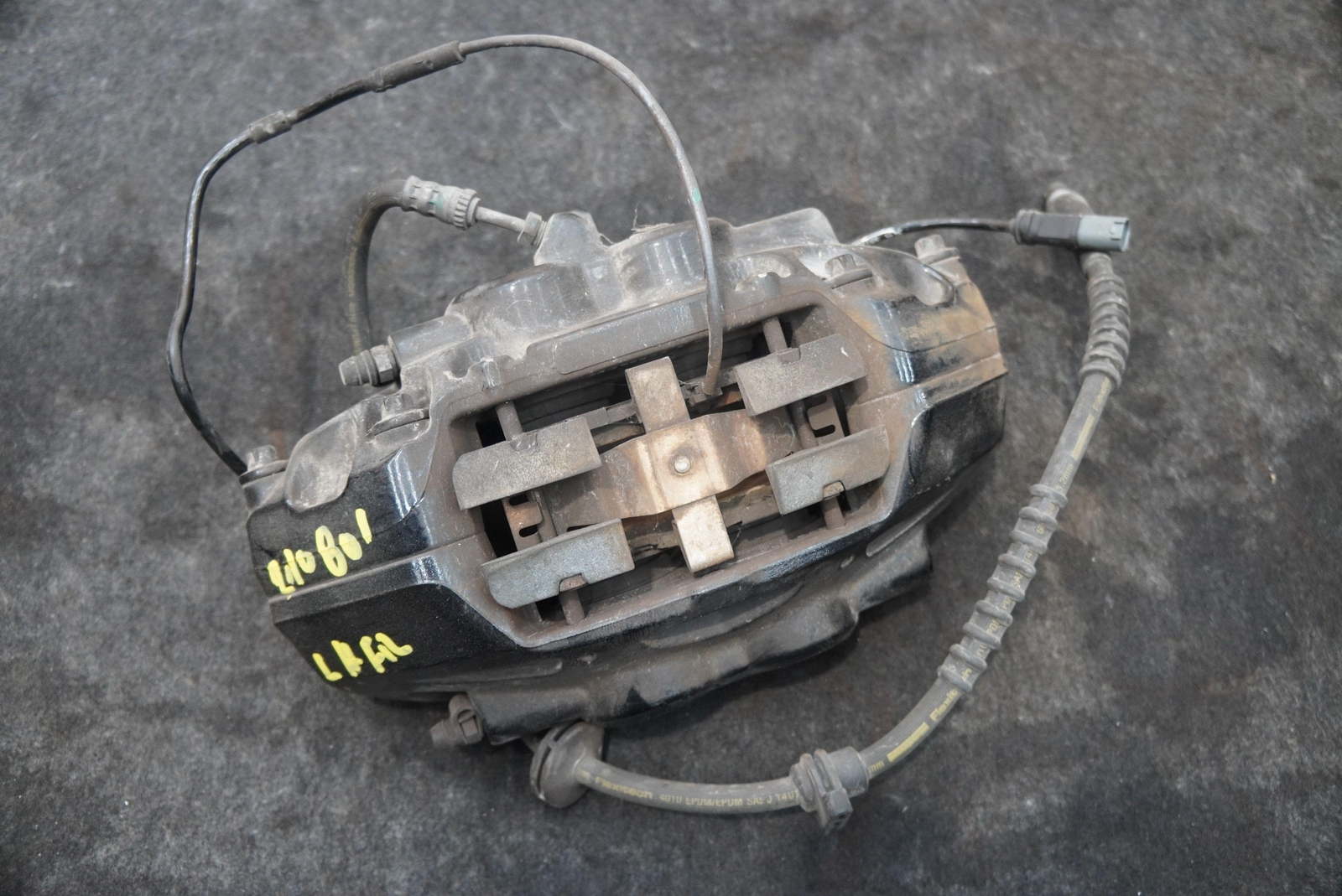 Front Left Driver Side Brake Caliper Black 34116870627 OEM BMW i8 2014-19