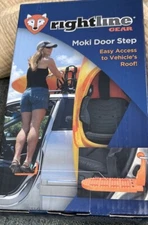 Universal Car Door Roof Rack STEP — Rightline Gear 100660 Moki
