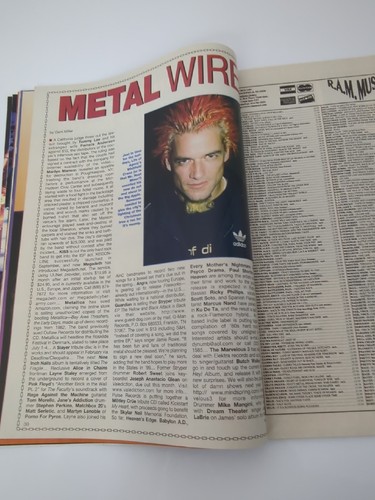 Metal Edge April 1999 Metallica Rob Zombie Korn w Metallica and Kiss Posters - Foto 5 di 7