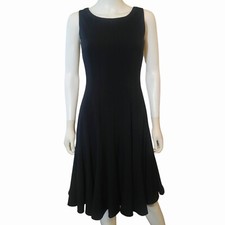 CALVIN KLEIN Sleeveless Knee-length Fit & Flare Multi Vertical Seams Dress Sz 2