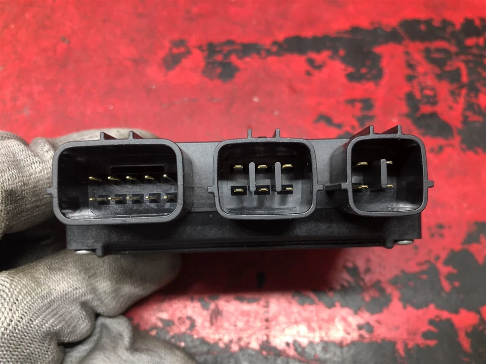 川崎忍者 ZX6R ABS ZX6 ZX 636 21 22 23 原始设备制造商接线保险丝盒 — 第 2/3 张图片