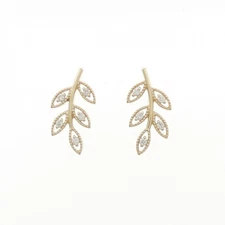 Authentic K10YG Diamond Earrings  #260-008-116-4035