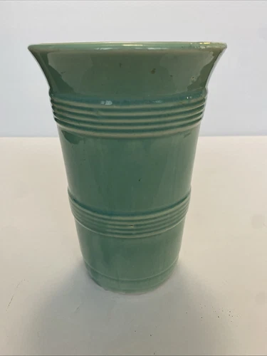 Vintage A.E. HULL? POTTERY RARE TURQUOISE STONEWARE 8 Inch VASE