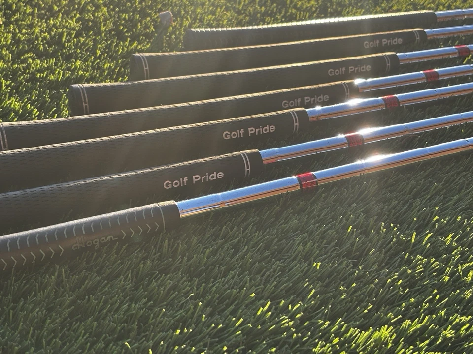 Juego de hierro radial Ben Hogan 4-E diestro ápice 3 varilla de acero flexible regular número coincidente Foto 3 de 4