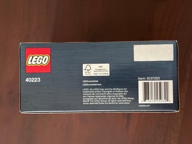 LEGO 40223 Snow Globe Set Santa Christmas Limited Edition - New Sealed - Retired