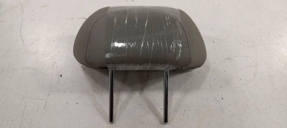 Reposacabezas asiento trasero Hyundai XG350 2003 2004 2005 Foto 2 de 4