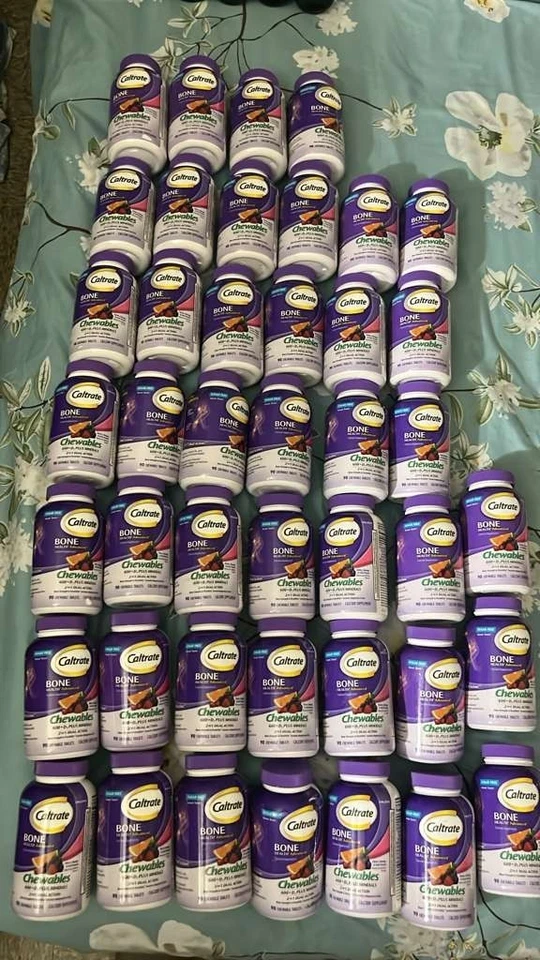 Caltrate 600+D3 Plus 矿物 樱桃橙和水果打孔 - 90 片咀嚼片 — 第 2/2 张图片