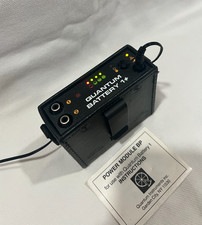 Quantum Battery 1 Portable Flash Battery Pack w/ Coiled Cable Battery Holders