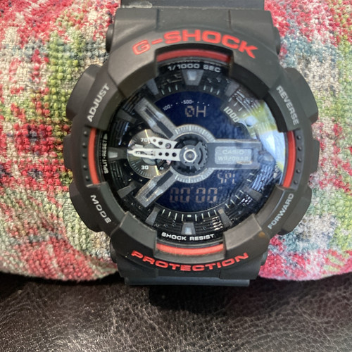 Casio G-Shock GA-110HR-1A Men's Analog-Digital Display Fashion Watch, Black/Red - Bild 2 von 6
