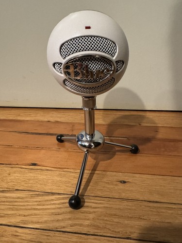 Blue Snowball Ice White Microphone w/ Tripod Tested Omnidirectional - 第 1/6 張圖片