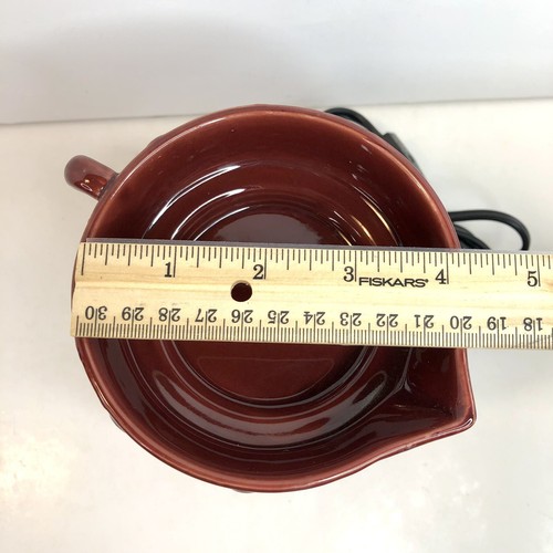 Scentsy CAPRI Full Size Malta Red Vine Spout Handle Wax Warmer Retired Clean - Picture 14 of 16