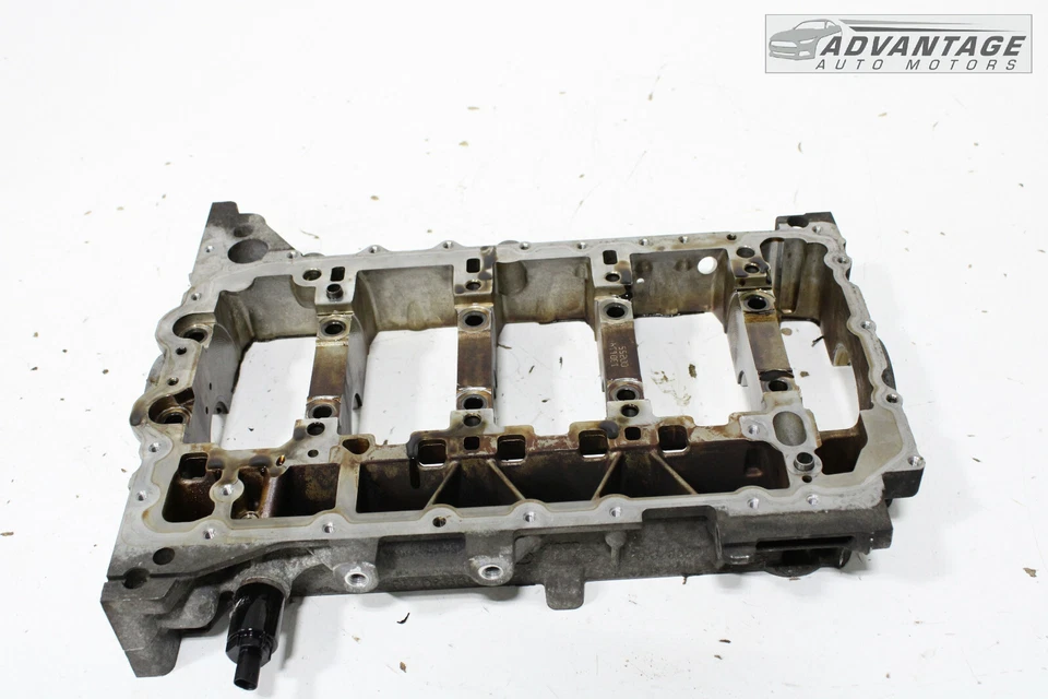 BMW 328I XDRIVE F30 2013-2016 2,0 L N26 BLOQUE DE MOTOR INFERIOR CARCASA DEL CIGÜEÑAL OEM Foto 3 de 4