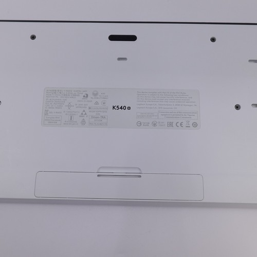 Logitech K540 Advanced Full Size Wireless Desktop Keyboard NO Unifying Receiver - 第 16/21 張圖片