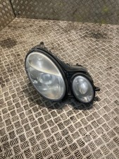 Frontscheinwerfer Mercedes-Benz E-Klasse W211 A2118201461 LED Rechts Headlight