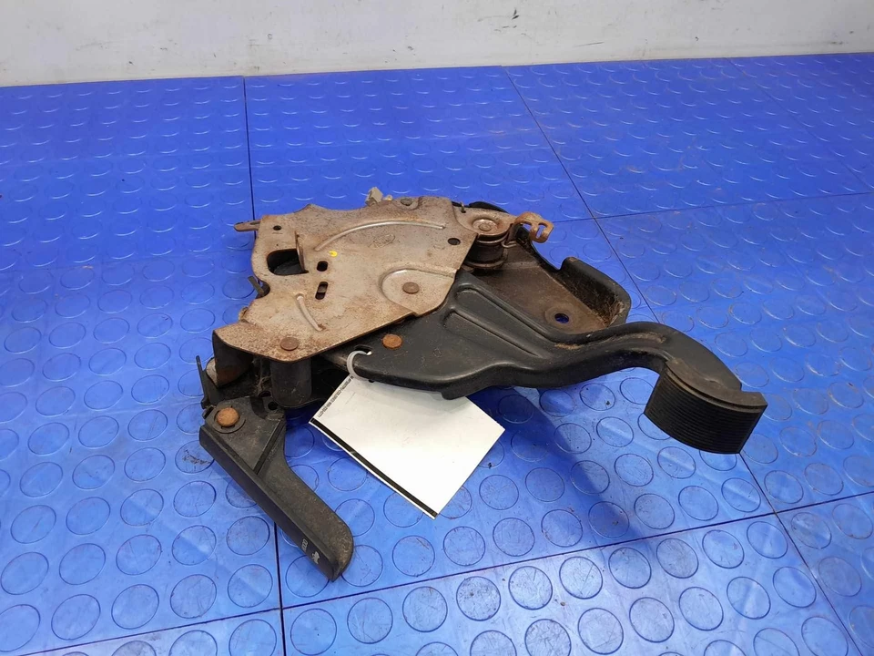 Оригинальная педаль управления рычагом стояночного тормоза в сборе для Ford F-250 F-350 2011-2016 годов выпуска - Изображение 2 из 4