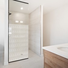 Fablon Barcelona Fensterfolie – Selbstklebend, 67,5 Cm X 2 M Rolle, Als Sichtschutz & Dekoration