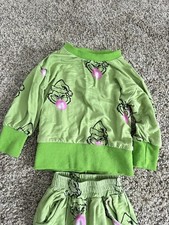 The Grinch Toddler Sweatshirt  Jogger Set Size 12-18Months