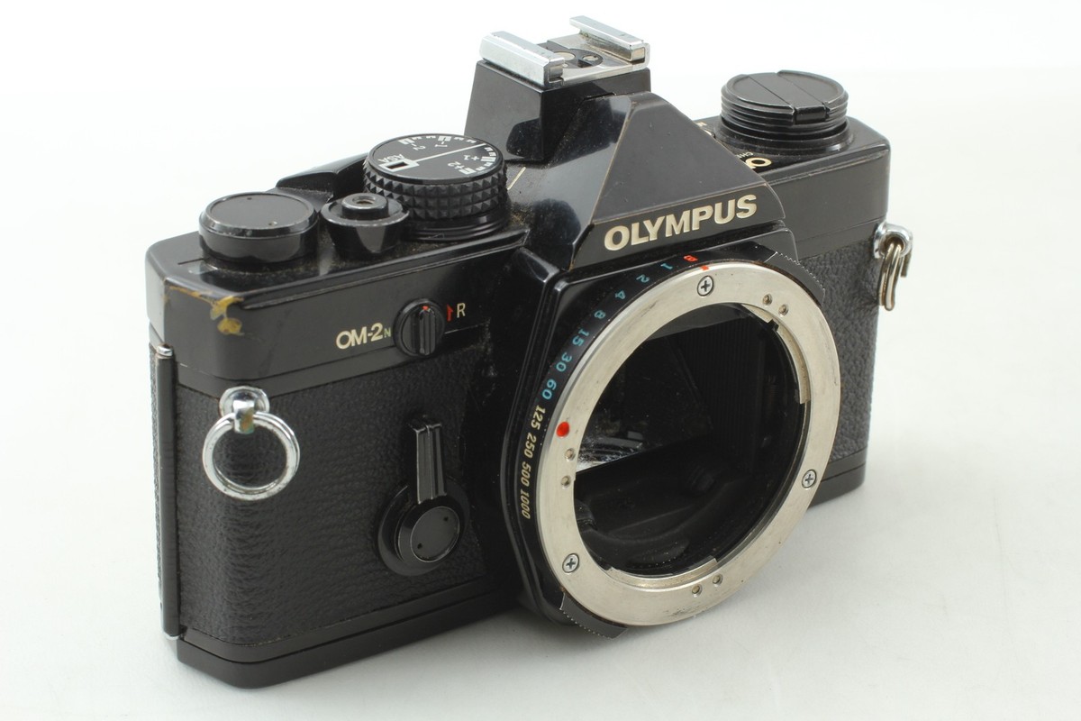 ■ 美品 ■オリンパス　OLYMPUS OM-2N+H.ZUIKO AUTO-W OLYMPUS オリンパス OM-SYSTEM H.ZUIKO AUTO-W 24mm F2.8