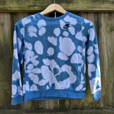 NIKE Sportswear Essentials Sweatshirt Blue Tie Dye Crew Neck Kids Medium