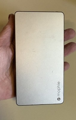 Mophie PWRSTION-6.2K Silver Quick Charge External Battery