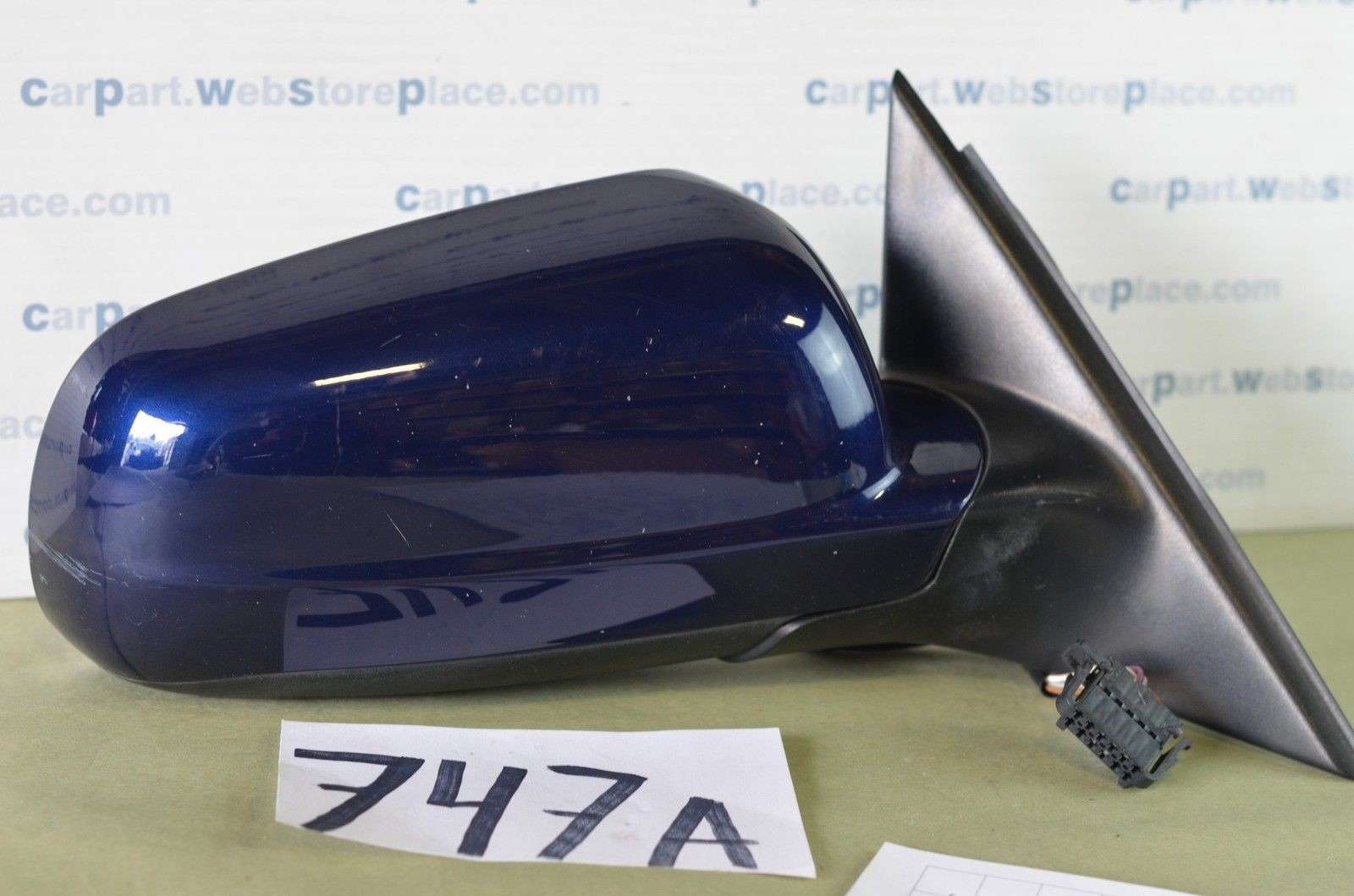 00 01 02 03 04 Volkswagen Passat PASSENGER side Mirror Used power Blue #747-A