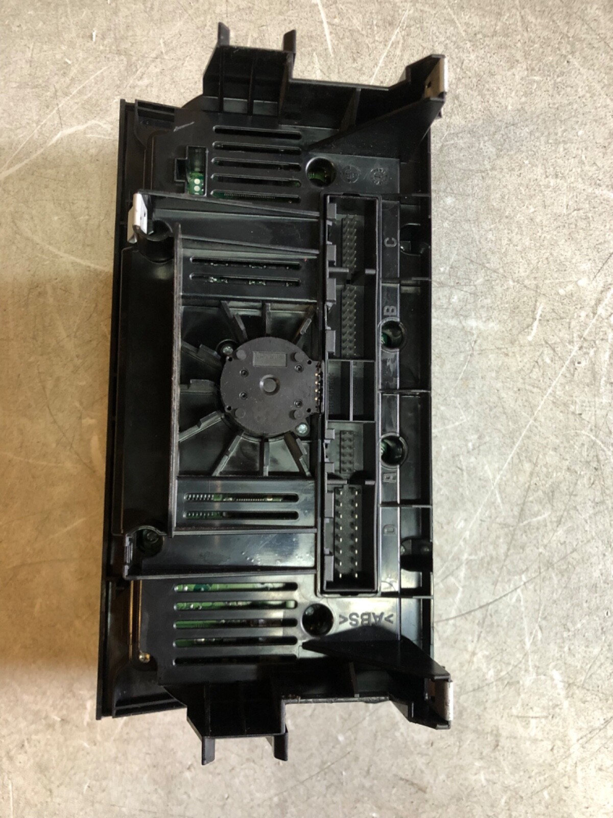 Picture 4 of 5