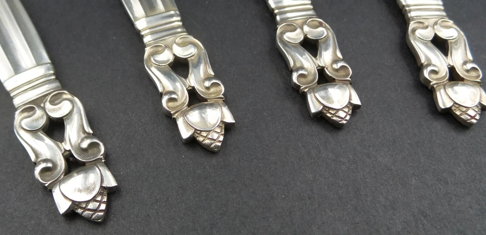 Set of 6 Vintage GEORG JENSEN Denmark ACORN Solid Sterling Silver Fish Forks - Image 4 of 4