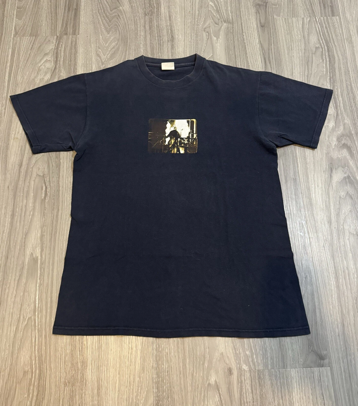 Supreme 1999 Navy SSUR 'Man on Fire Tee' Rare Vintage Supreme Medium