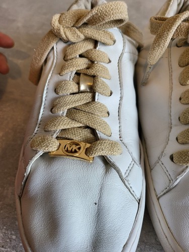 Michael Kors Women's White Gold Leather Sneakers Shoes Size 4 - Picture 4 of 12