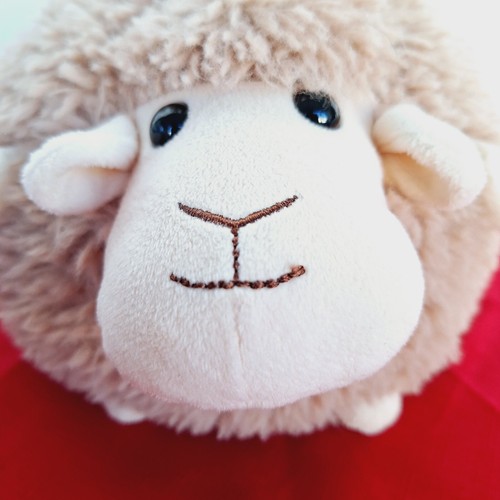 Peluche de oveja redonda Walmart 9 pulgadas cordero marrón juguete de peluche - Imagen 2 de 9