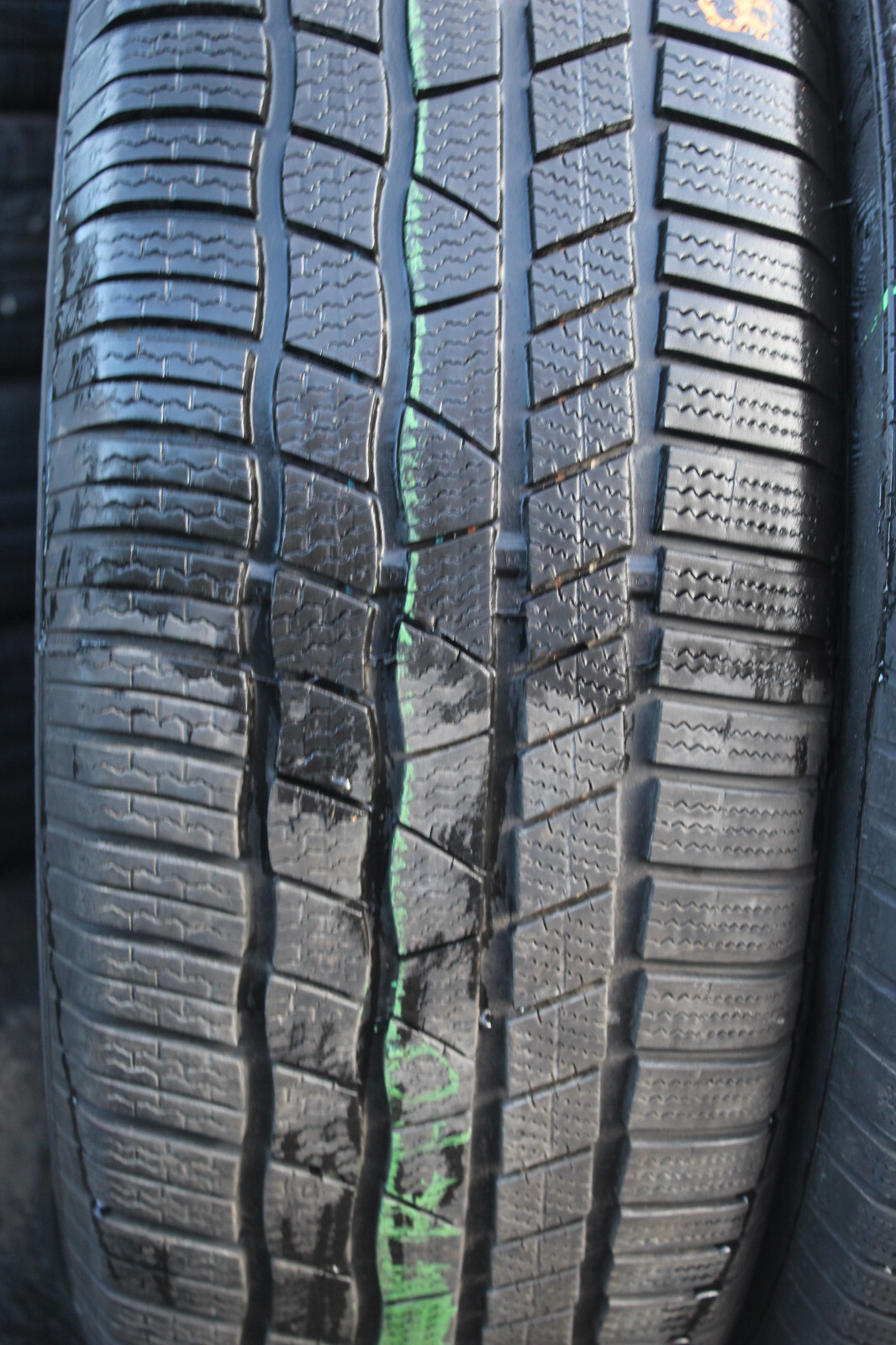 255 55 19 Continental, Winter XL, AO, 111H, x2 A Pair 6.5mm (F1_tyres) FO L2999