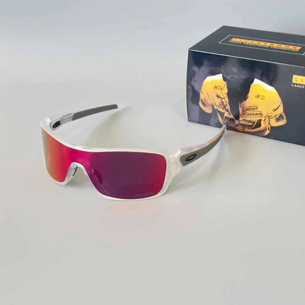 25+ Oakley Red Plastic Frame Sunglasses for Men for sale | Updated