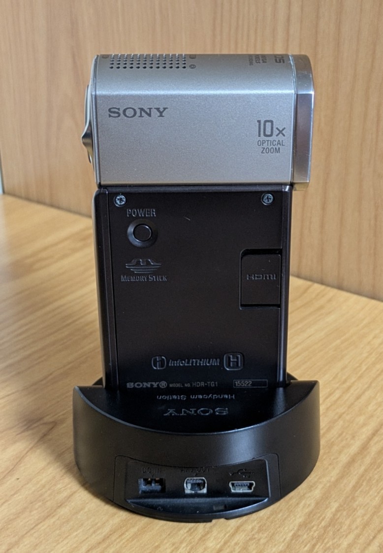 SONY HDR-TG1 Digital Handycam Camcorder Full HD Japanese only